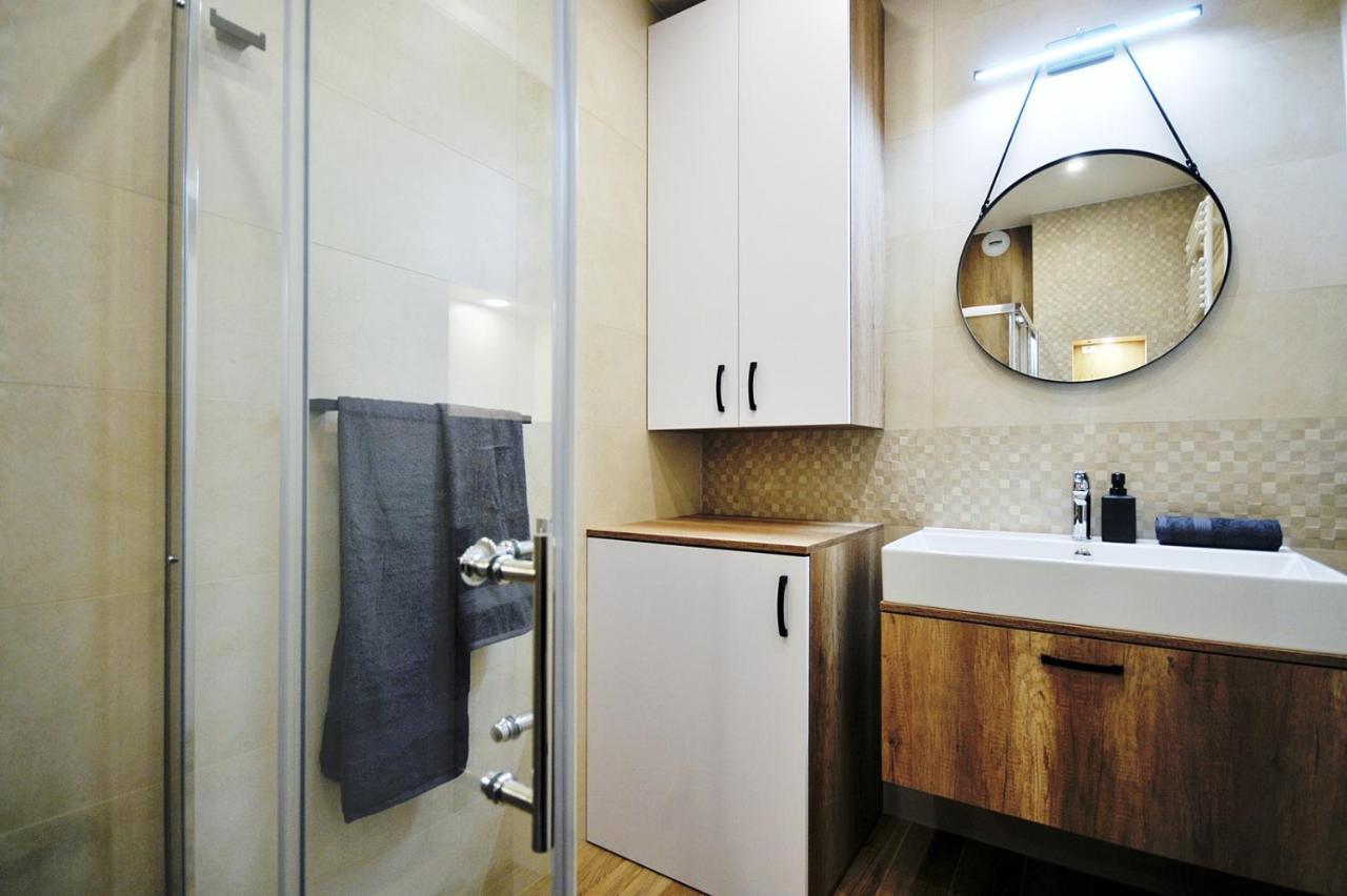 Apartament Za Swierkami 6 Osob , 3 Pokoje Kolobrzeg Ngoại thất bức ảnh