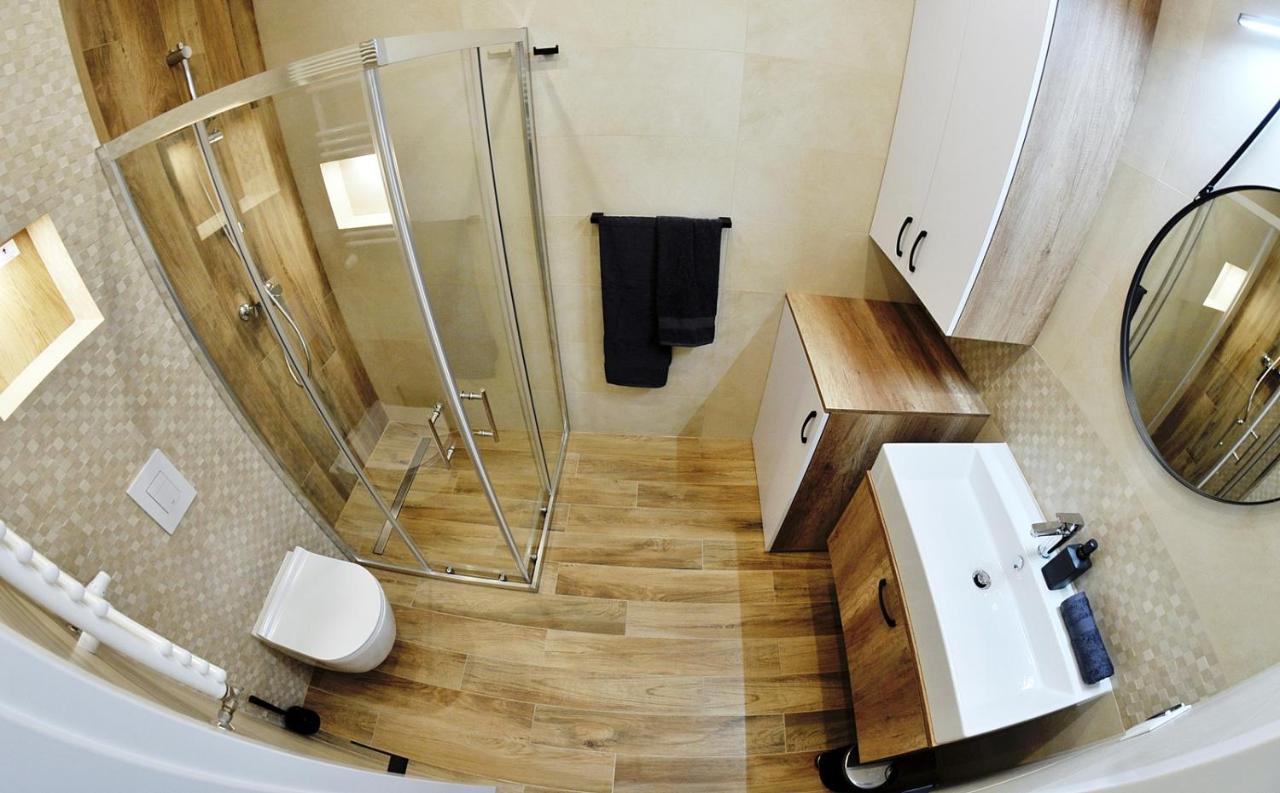 Apartament Za Swierkami 6 Osob , 3 Pokoje Kolobrzeg Ngoại thất bức ảnh